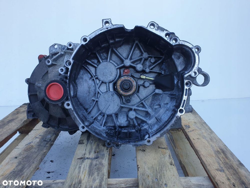 Volvo S60 V70 II S80 2.4 SKRZYNIA BIEGÓW P1208962 1208962 20 zębów 105tys - 4