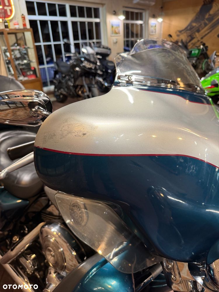 Harley-Davidson FLH Electra Glide - 26