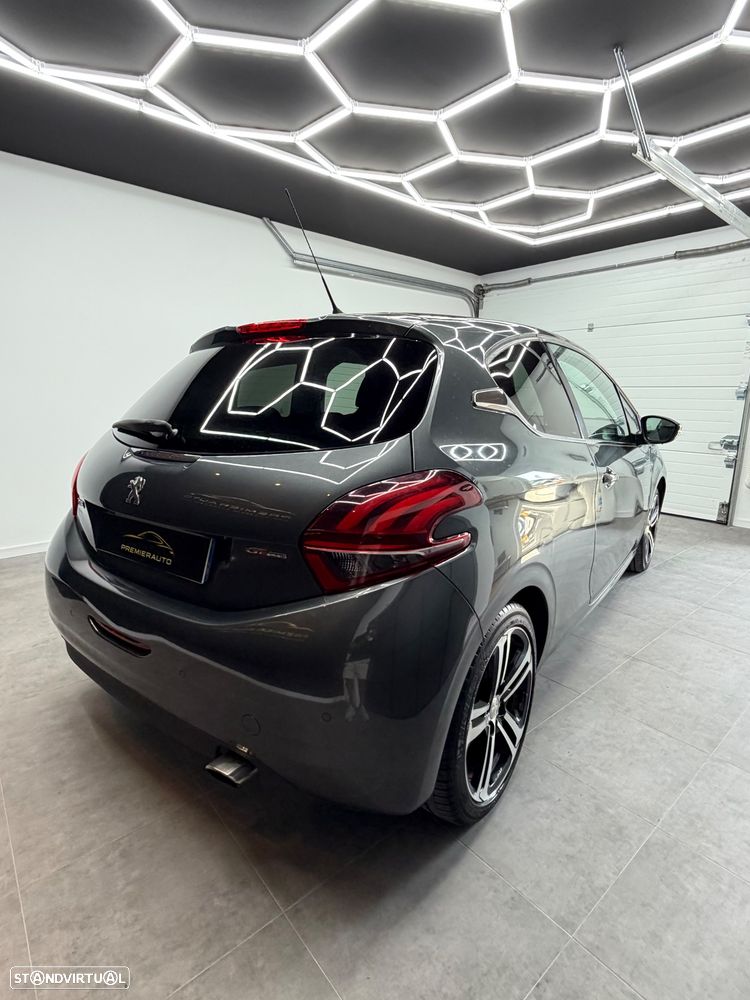 Peugeot 208 1.2 PureTech GT Line - 5