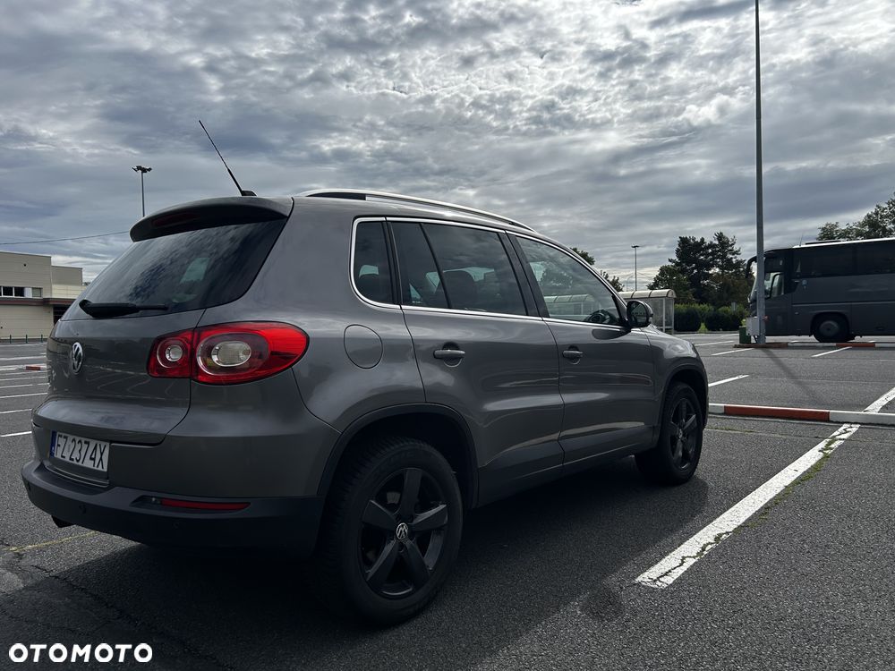 Volkswagen Tiguan 2.0 TDI 4Mot Sport&Style DSG - 6
