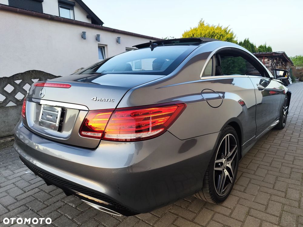 Mercedes-Benz Klasa E 400 4Matic 9G-TRONIC AMG Line - 3