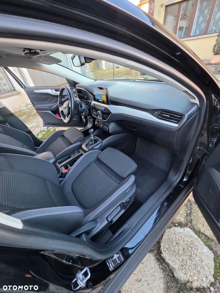Ford Focus 1.5 EcoBlue Active - 14