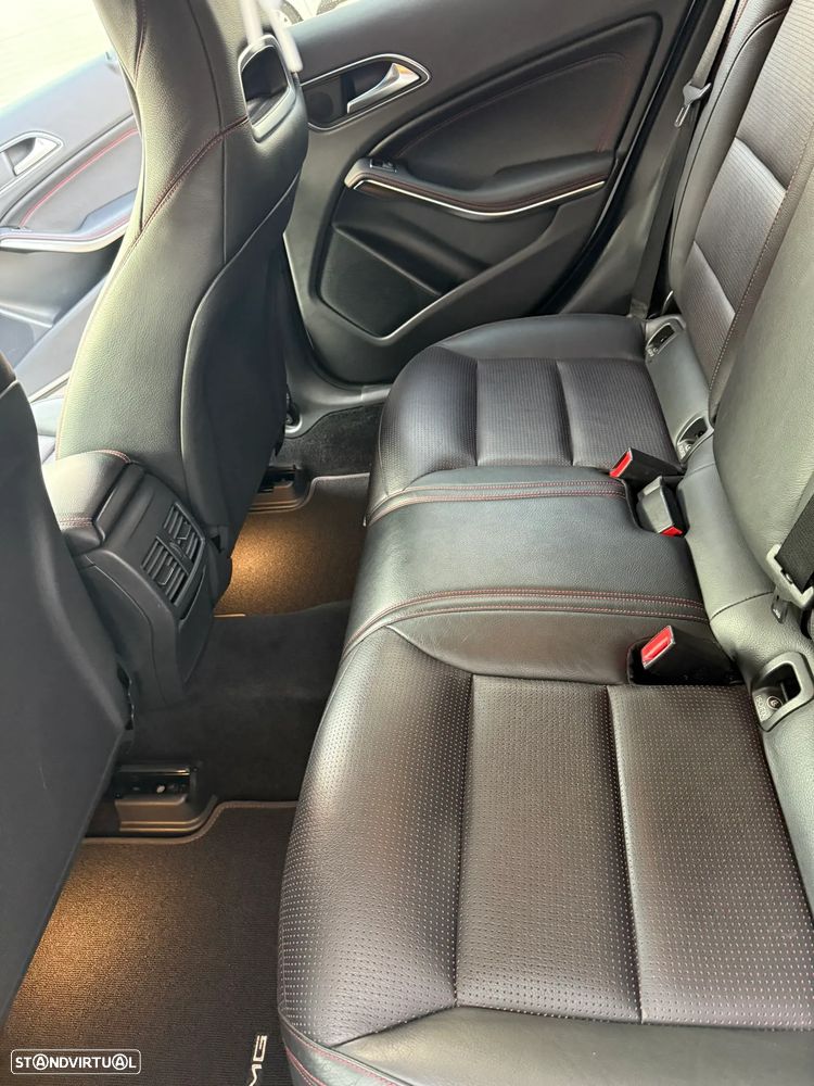 Mercedes-Benz A 180 d 7G-DCT AMG Line - 7