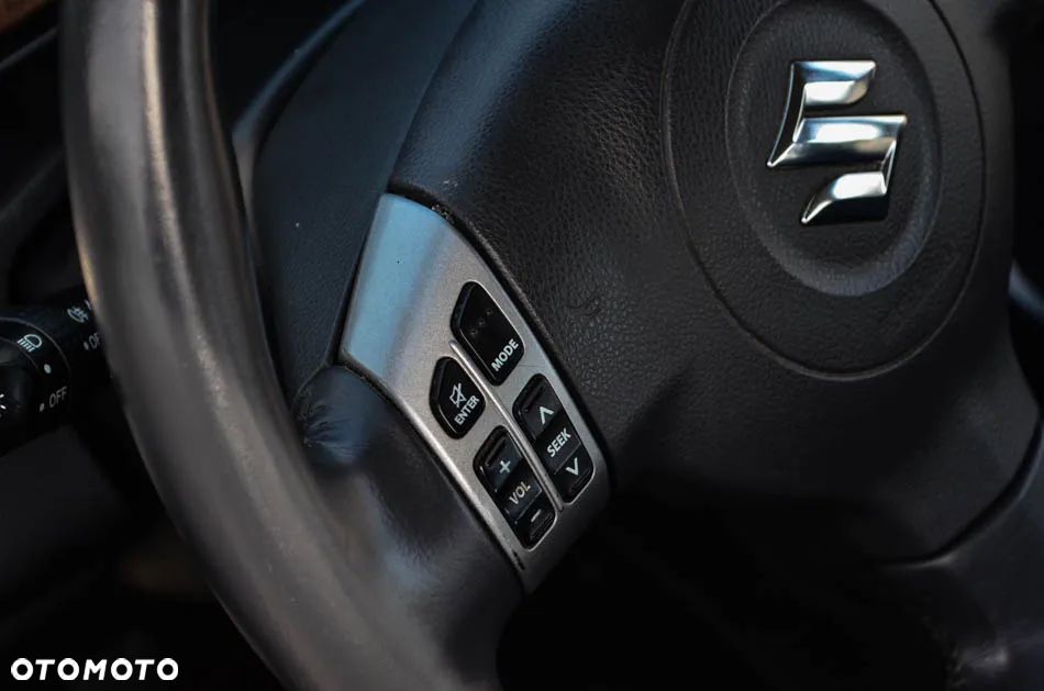 Suzuki Swift 1.3 4x4 Comfort - 32