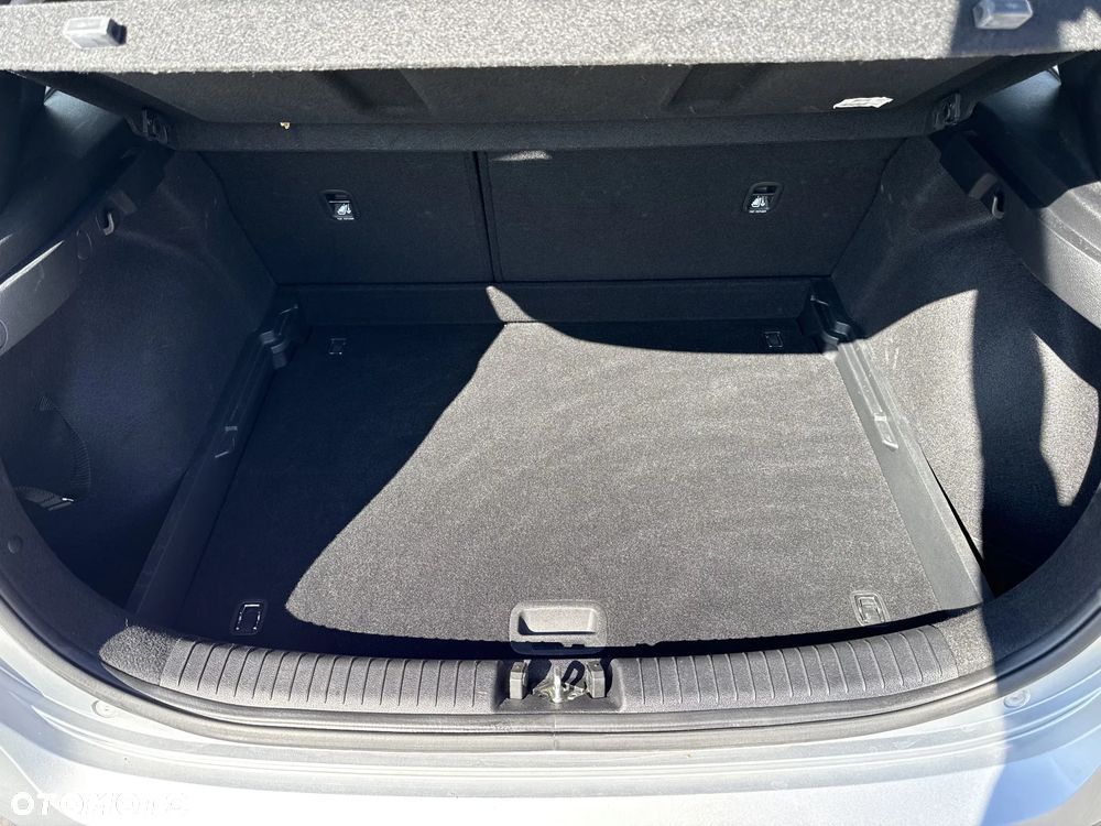 Kia Ceed 1.5 T-GDI M - 17