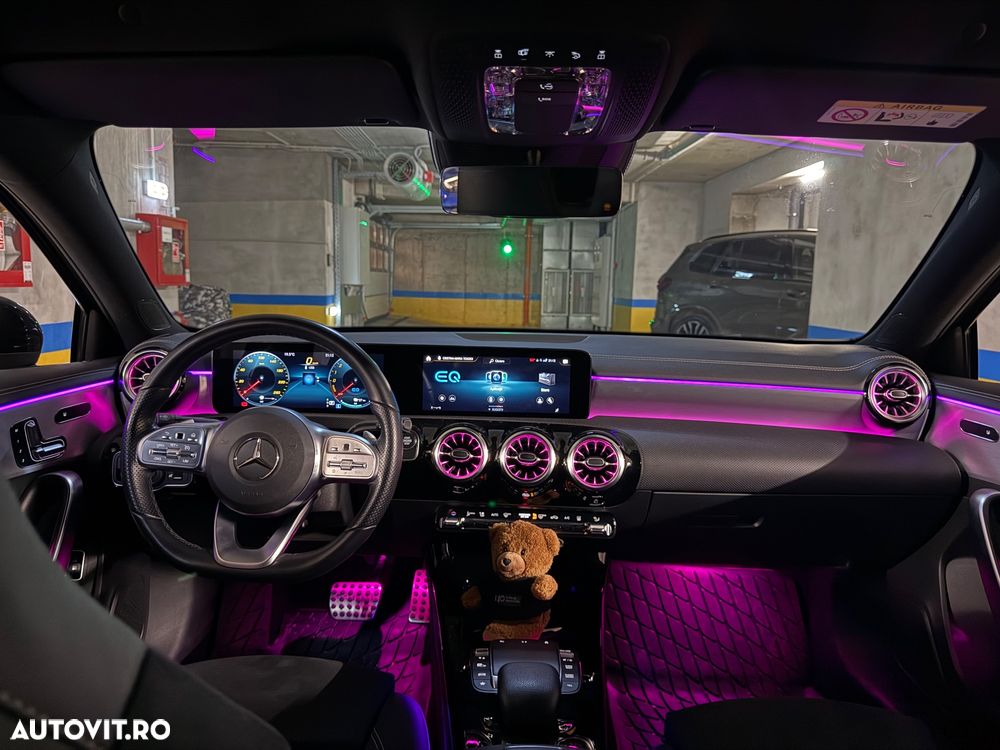 Mercedes-Benz A 250 e 8G-DCT AMG Line - 17