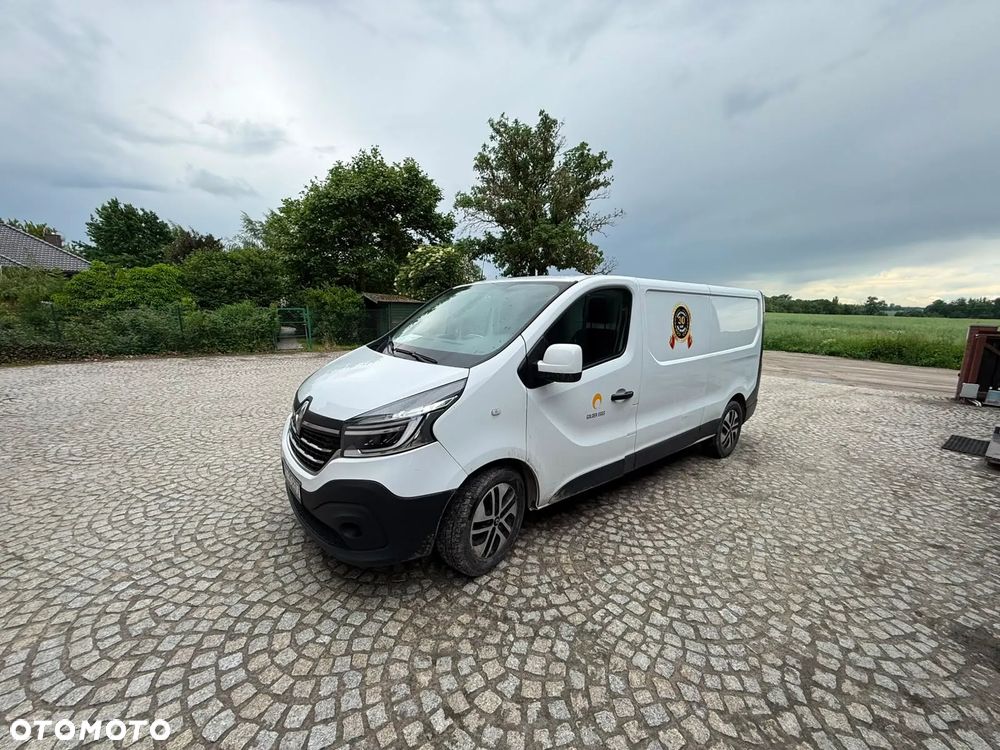Renault Trafic - 1