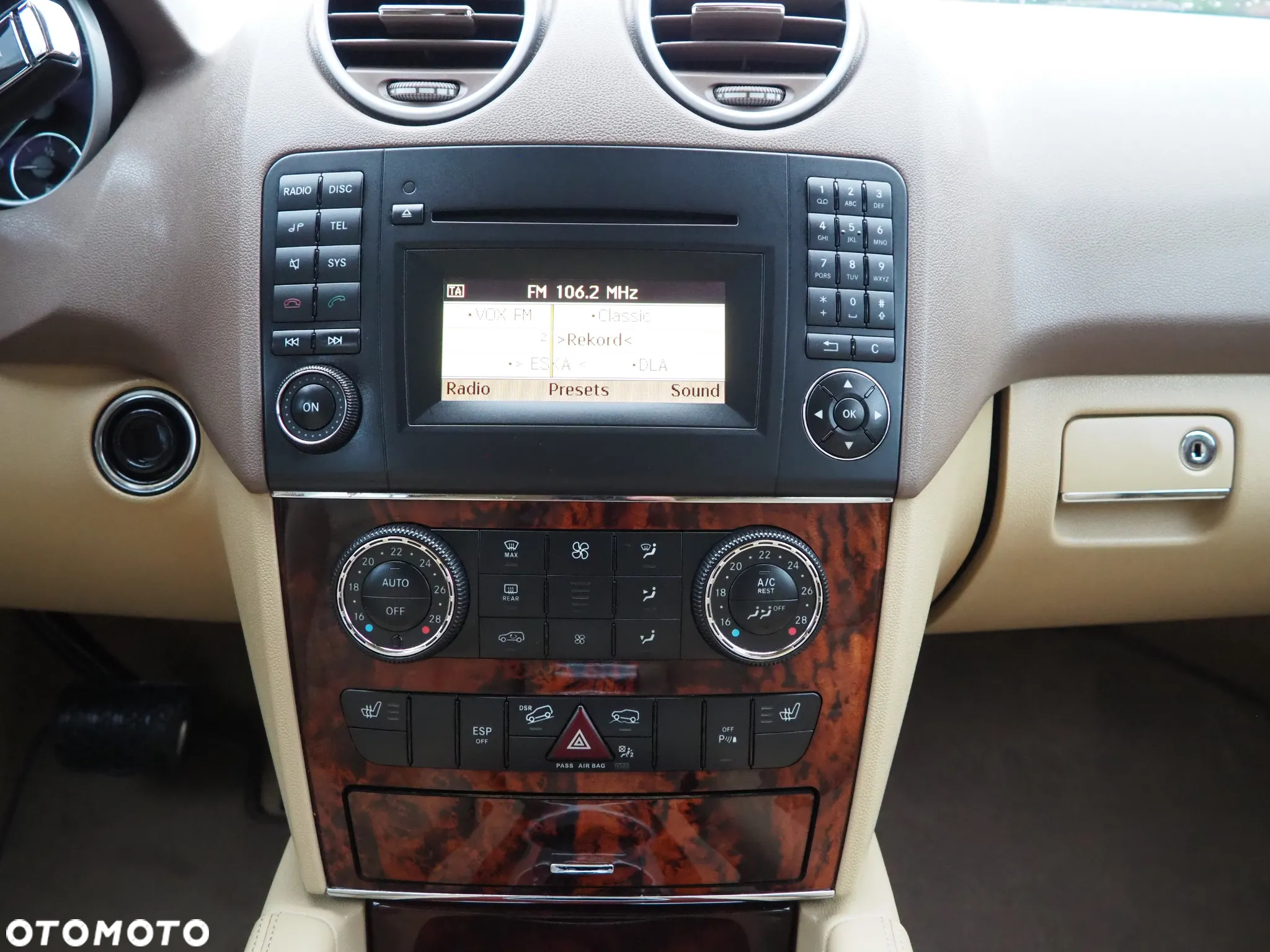 Mercedes-Benz ML - 27