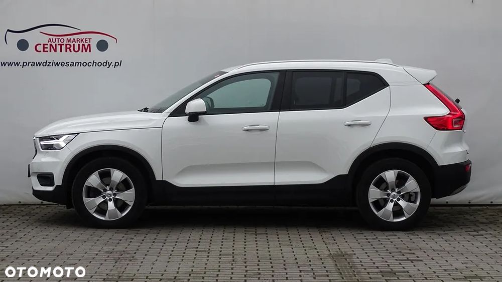 Volvo XC 40 T4 AWD Momentum Pro - 5