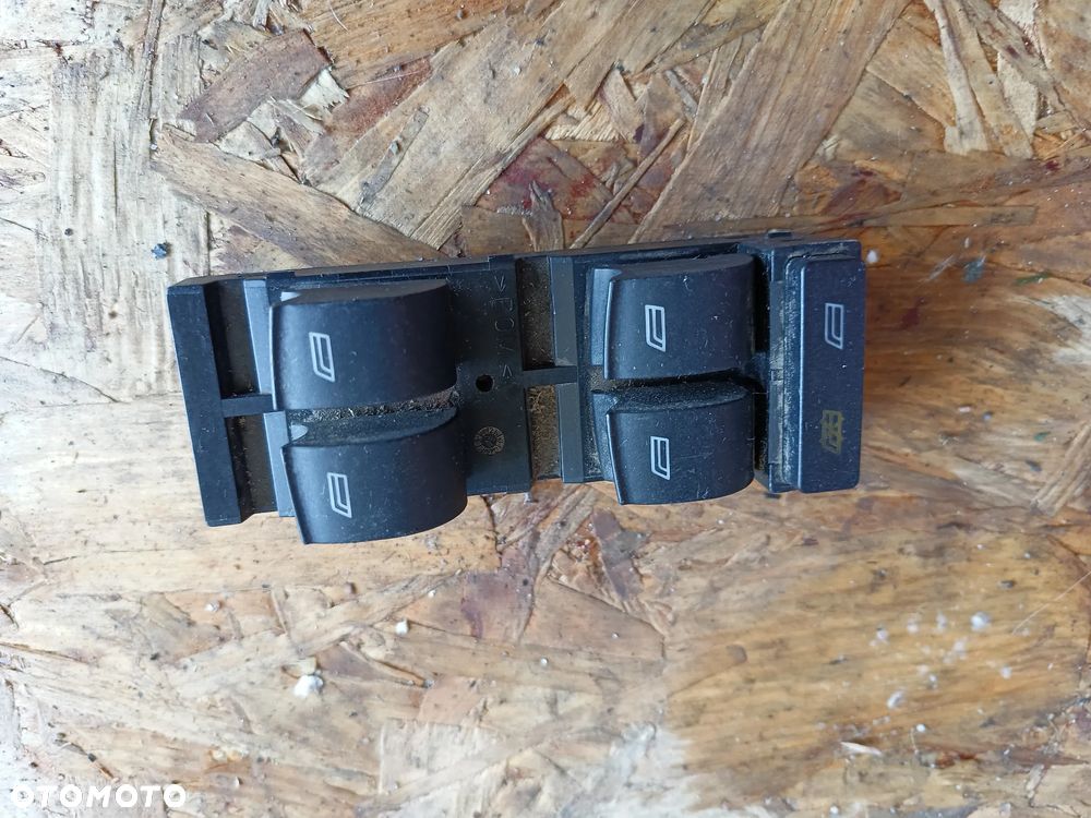 PANEL STEROWANIA SZYB AUDI A6 C5 4B0959851 - 1