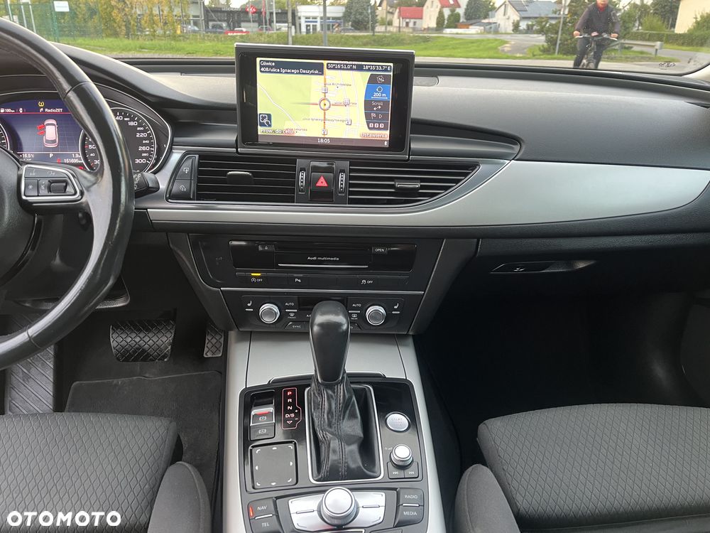 Audi A6 Avant 2.0 TDI Ultra DPF S tronic - 8