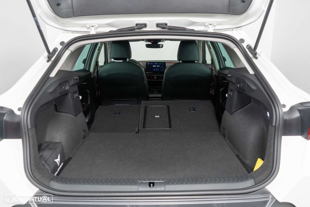 Cupra Formentor 1.4 e-Hybrid DSG - 25