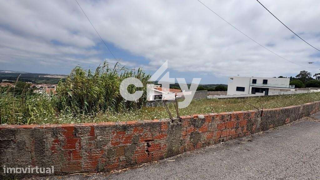 TERRENO URBANO COM PROJETO APROVADO PRÓXIMO LAGOA DE OBIDOS, - Grande imagem: 5/17