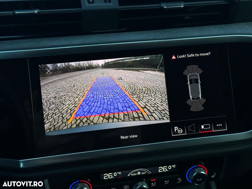 Audi Q3 Sportback 2.0 40 TDI quattro S tronic S Line - 28