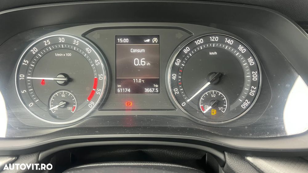 Skoda Octavia 2.0 TDI Ambition - 11