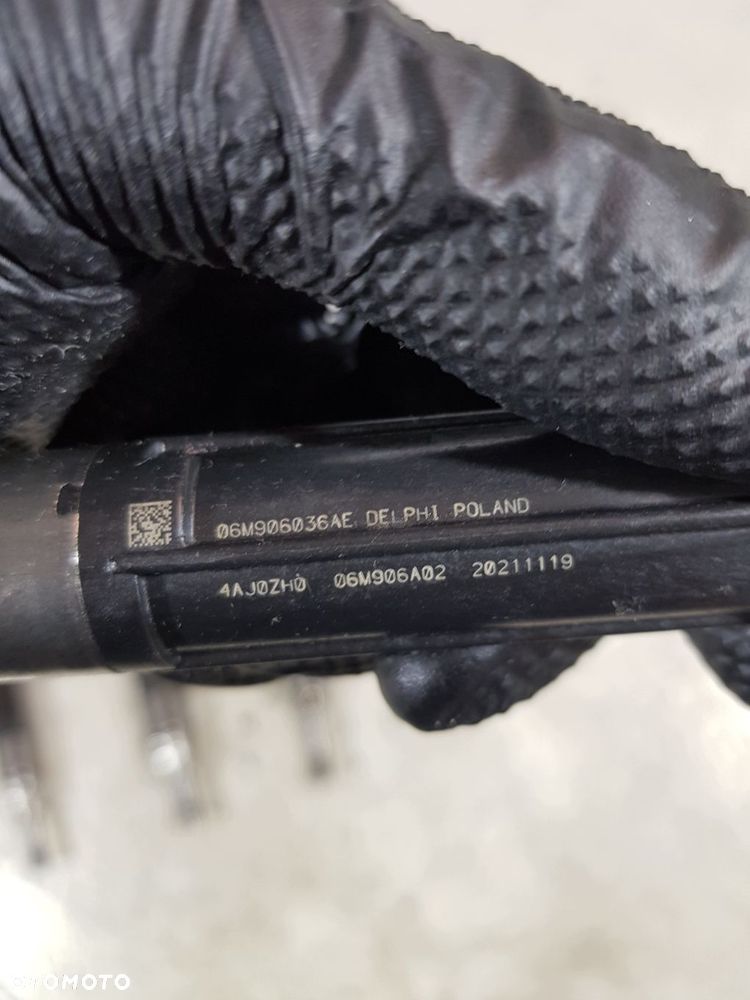 wtryskiwacz paliwa 06m906036ae audi q7 ii 4m q8 porche 3.0 tfsi dcb - 4