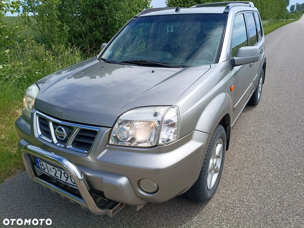 Nissan X-Trail - 10