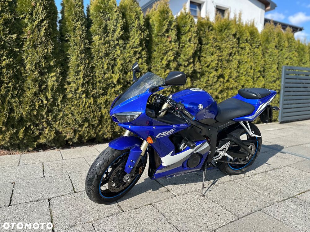 Yamaha R6 - 2