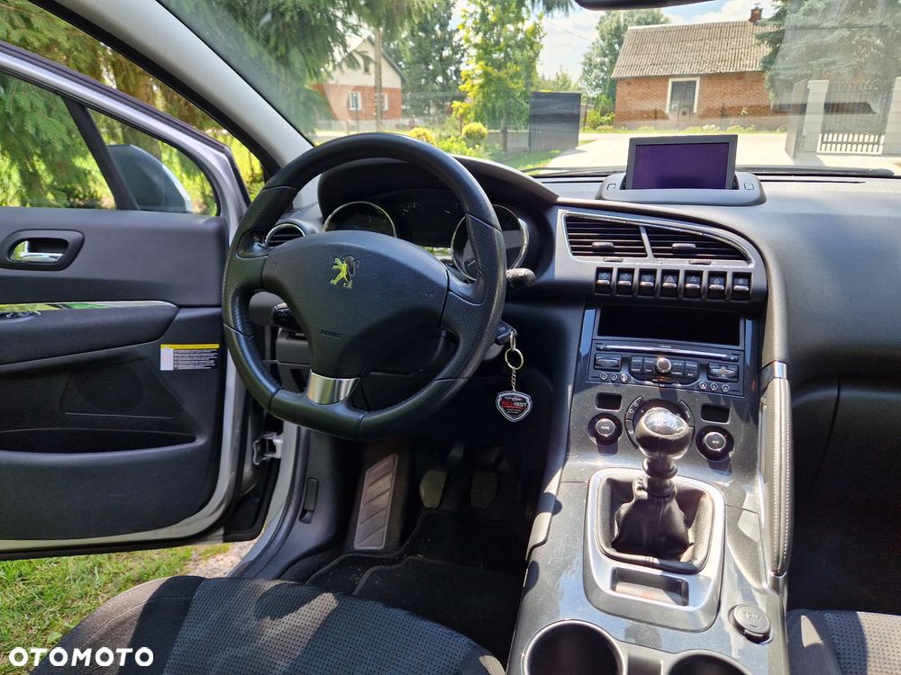 Peugeot 3008 155 THP Premium - 10