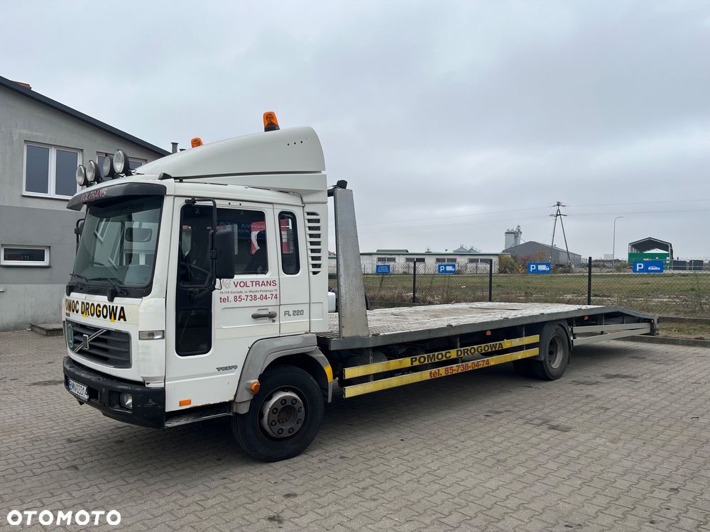 Volvo FL220 - 2