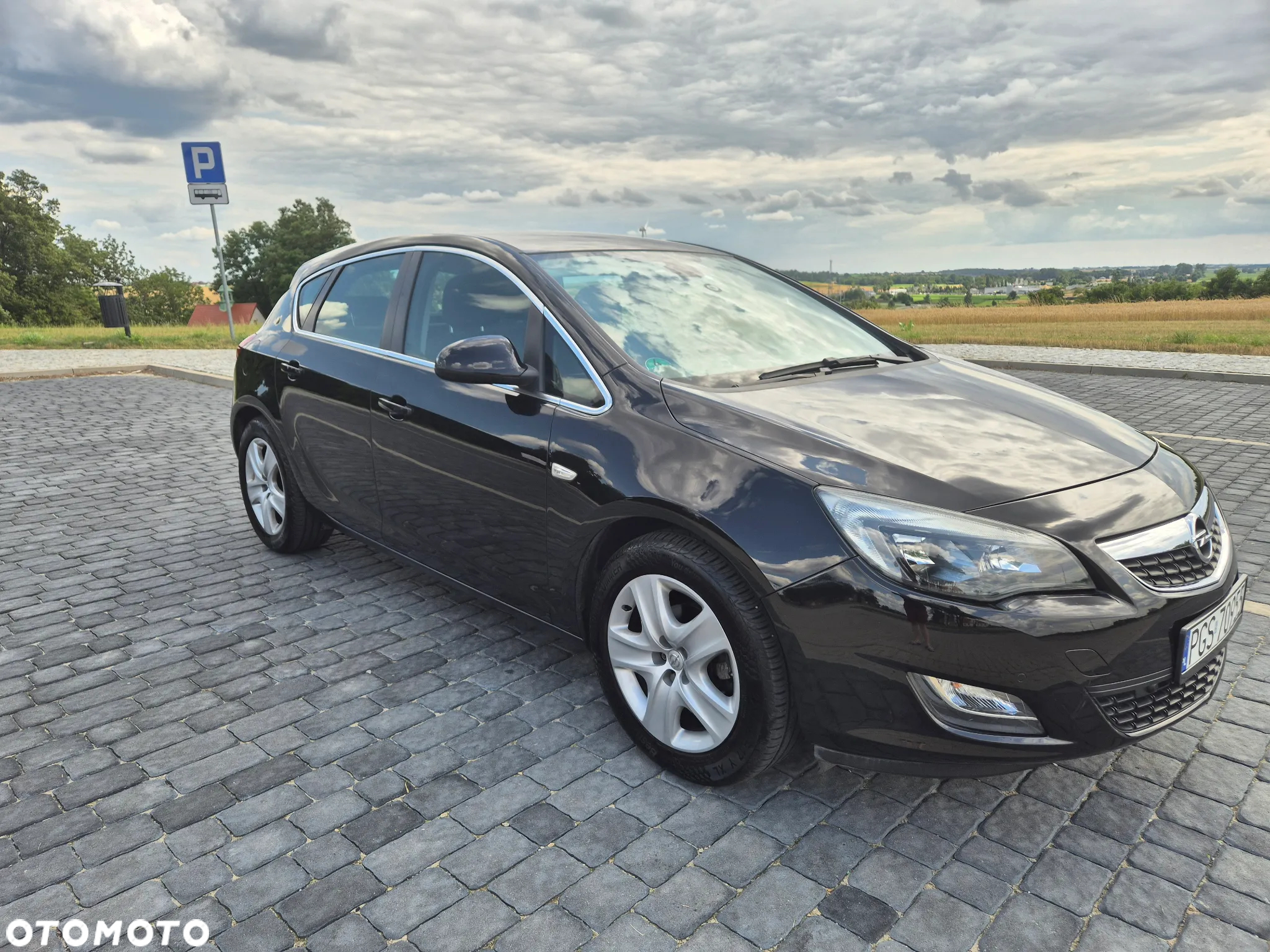Opel Astra IV 1.4 T Cosmo - 9