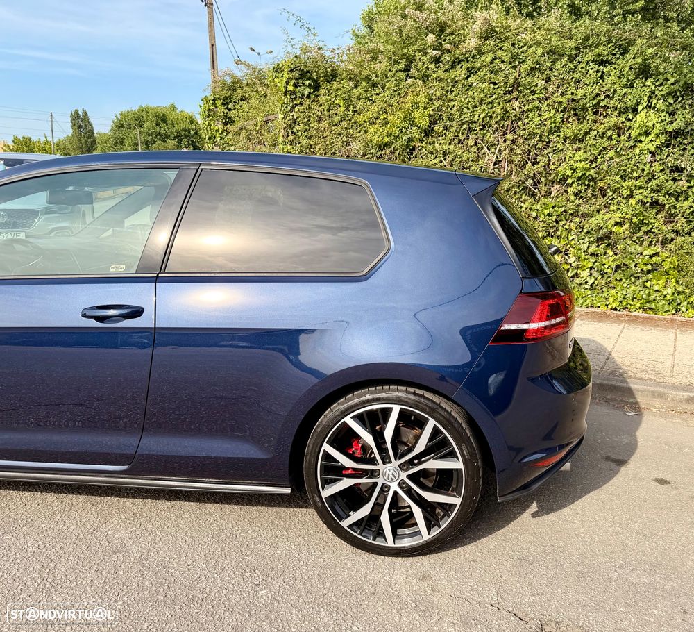 VW Golf GTI Performance BlueMotion - 15