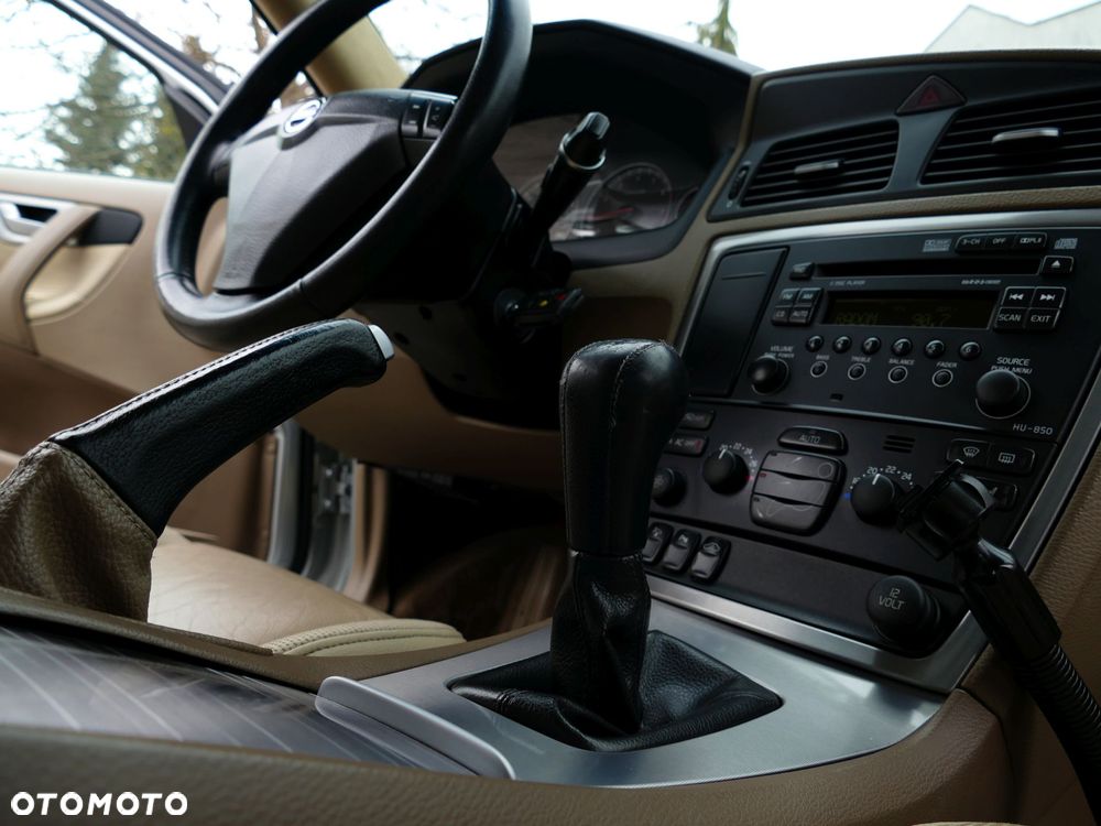 Volvo S60 2.4 Momentum - 21