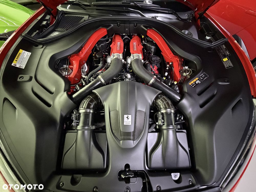 Ferrari Portofino M - 12
