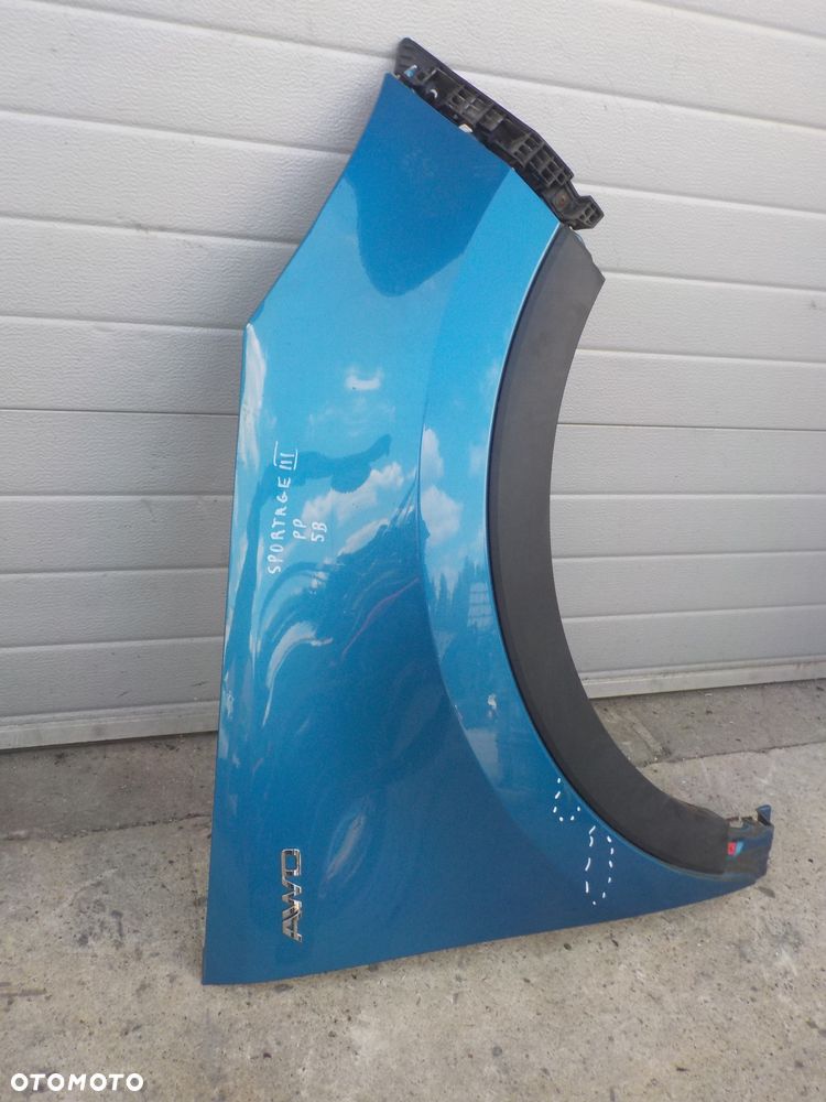 KIA SPORTAGE III BŁOTNIK PRAWY PRZÓD 5B - 2