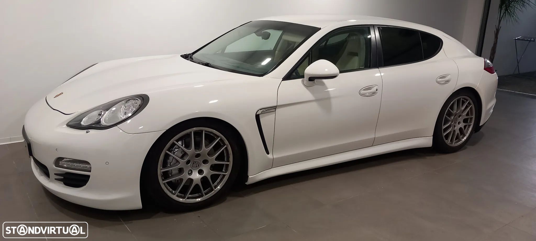 Porsche Panamera Diesel - 1
