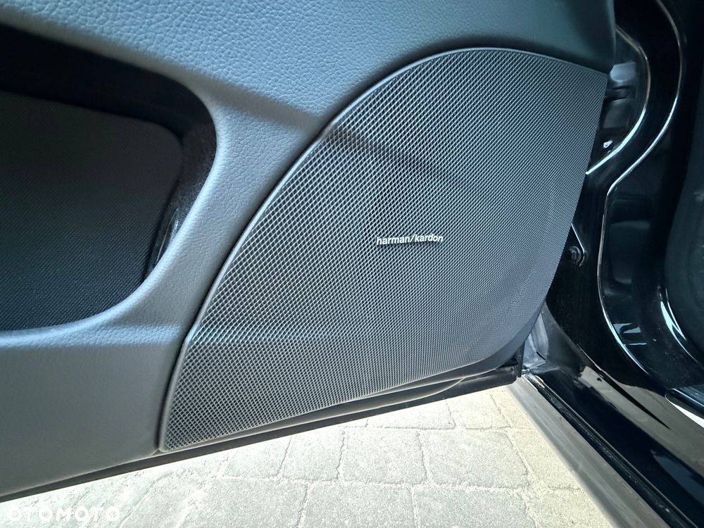 Mercedes-Benz CLS - 16