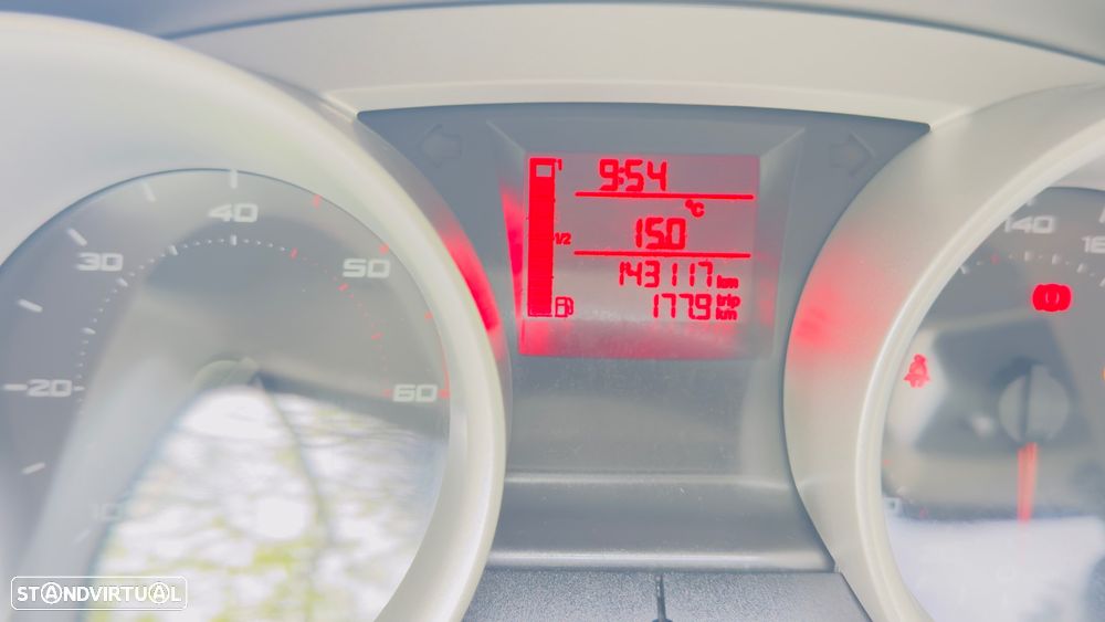 SEAT Ibiza 1.6 TDI Sport DPF - 10