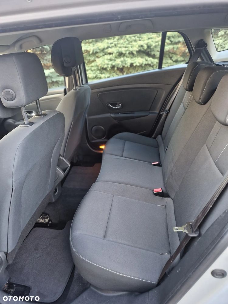 Renault Megane TCe 130 Dynamique - 15