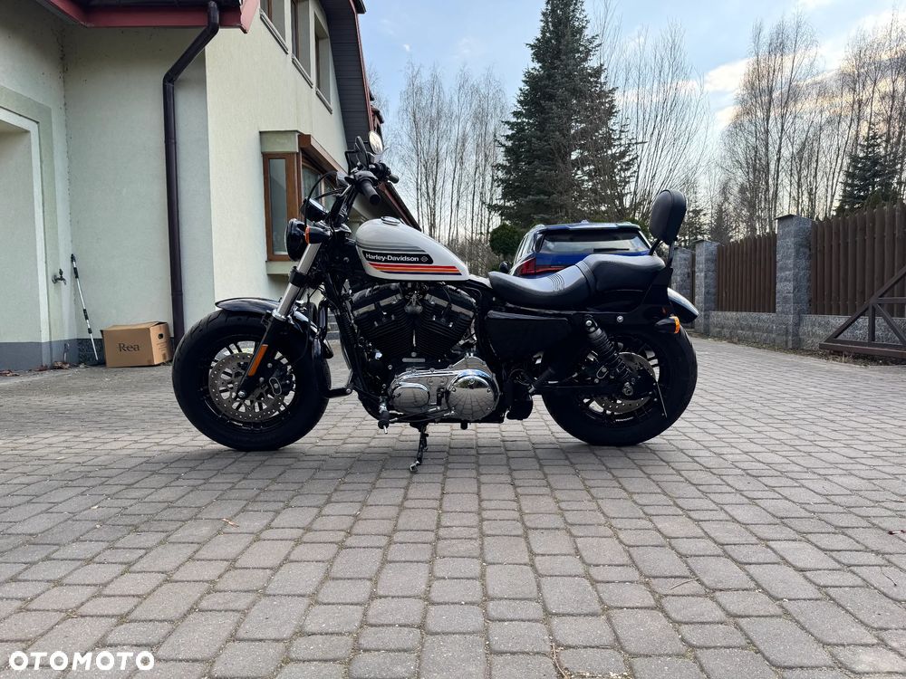 Harley-Davidson Sportster Forty-Eight - 6