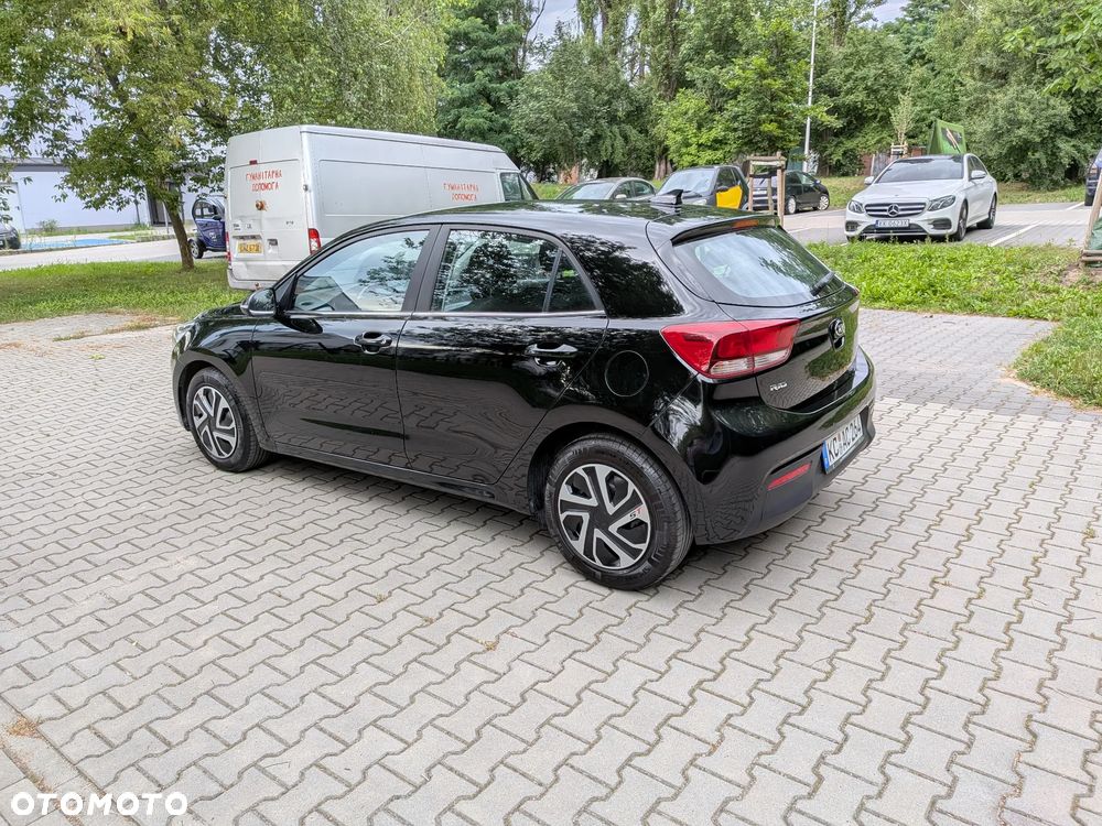 Kia Rio 1.2 Business Line - 8