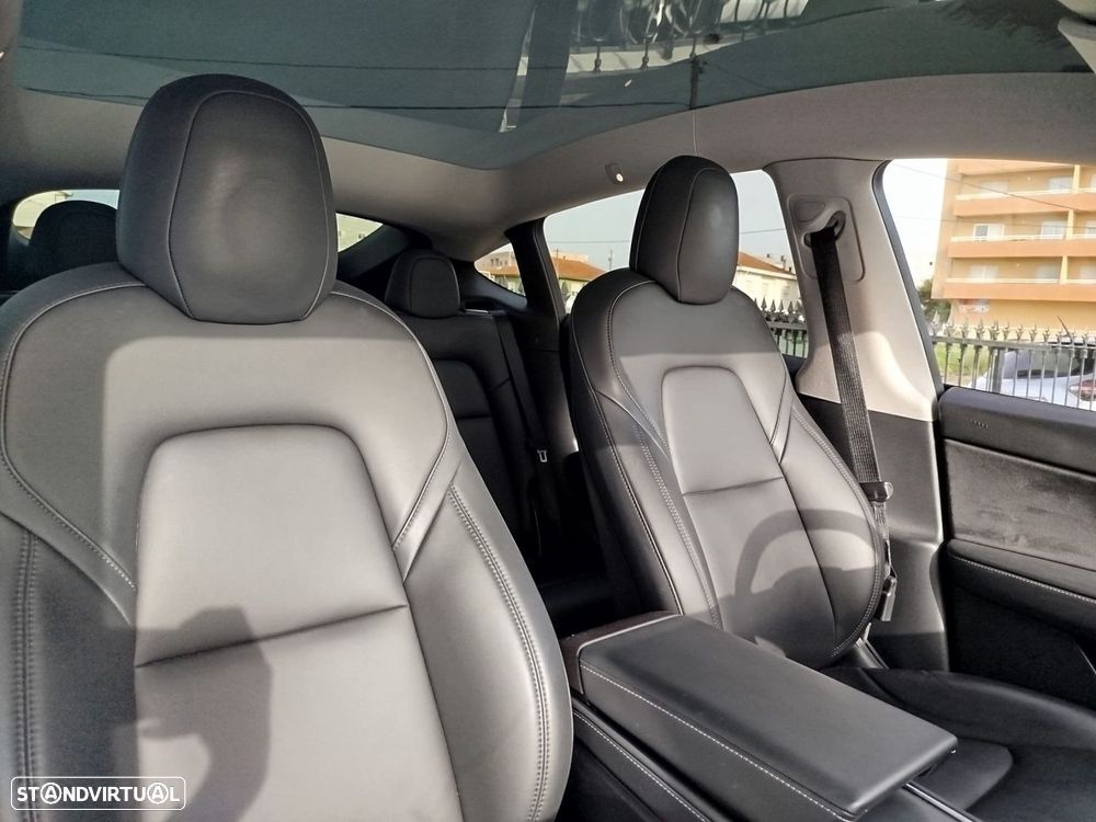 Tesla Model Y Long Range Tração Integral - 25