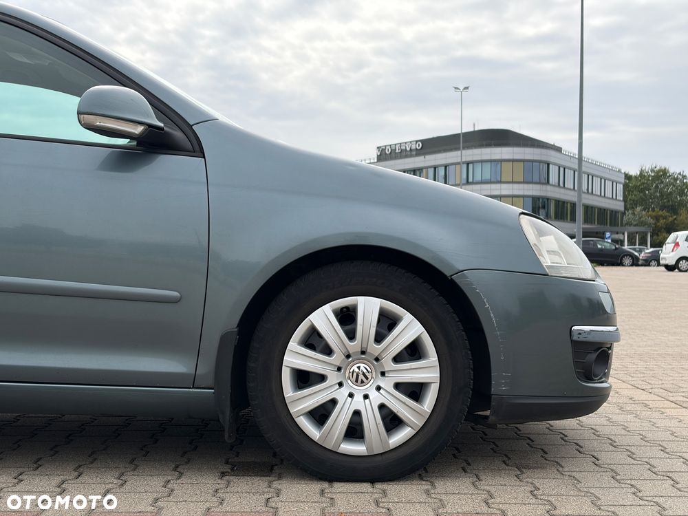 Volkswagen Golf 1.9 TDI Trendline - 31