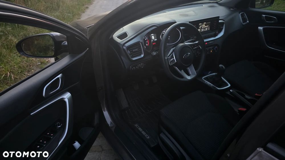 Kia Ceed 1.0 T-GDI L - 27