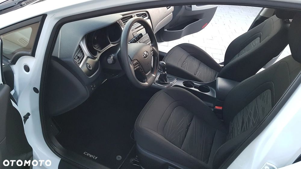 Kia Ceed 1.4 M - 19