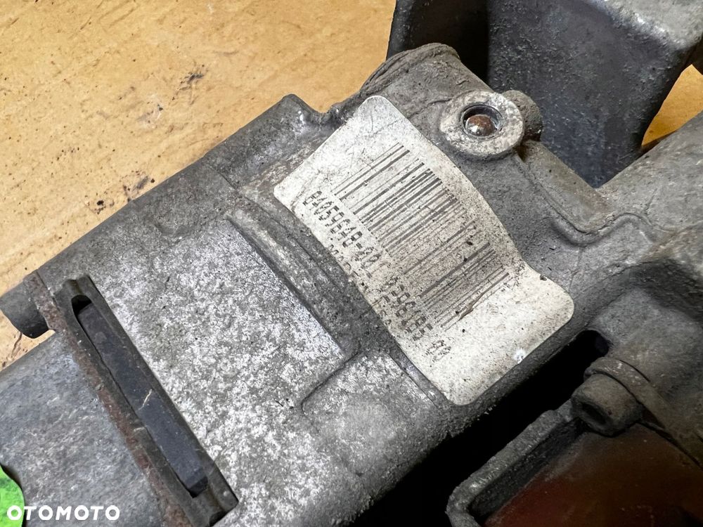POMPA STEROWNIK MODUŁ MOSTU SZPERA TYŁ CHEVROLET CAMARO VI SS 6.2 V8 16- - 7
