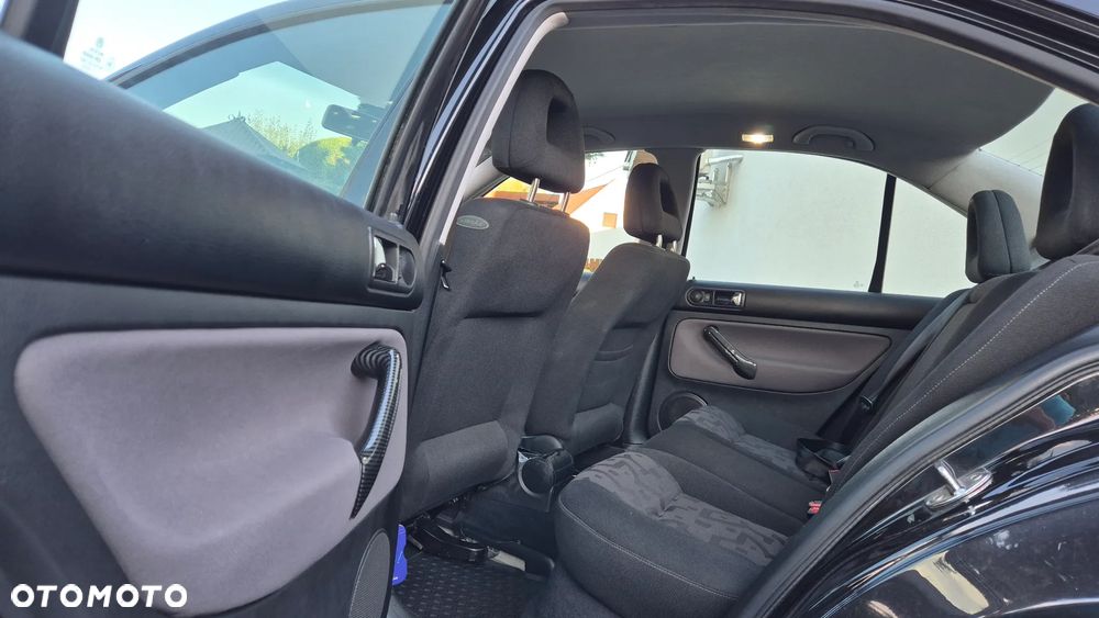 Volkswagen Bora 1.9 TDI Basis - 11