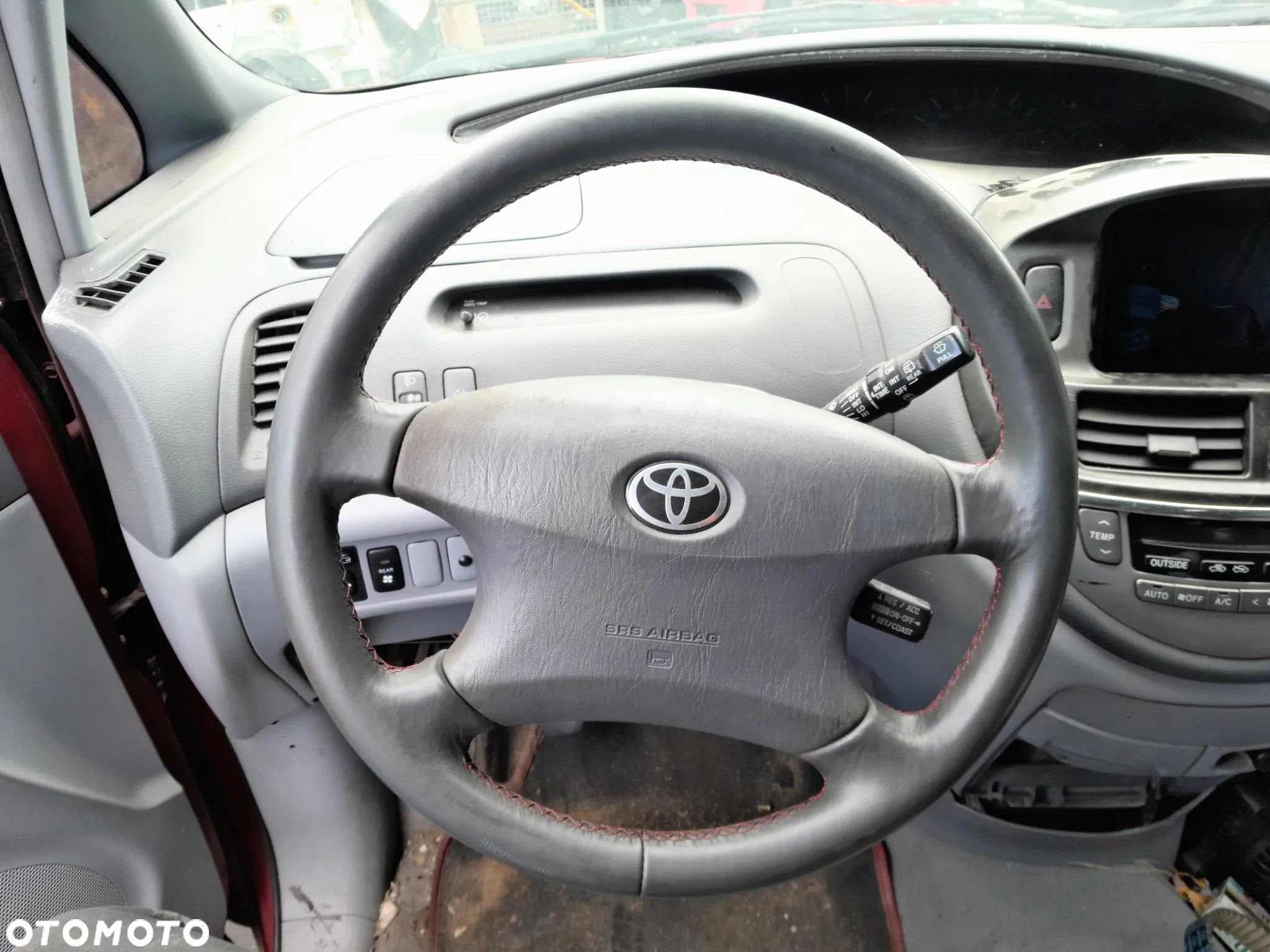 Kierownica skórzana TOYOTA Previa II 00-05r. - 1