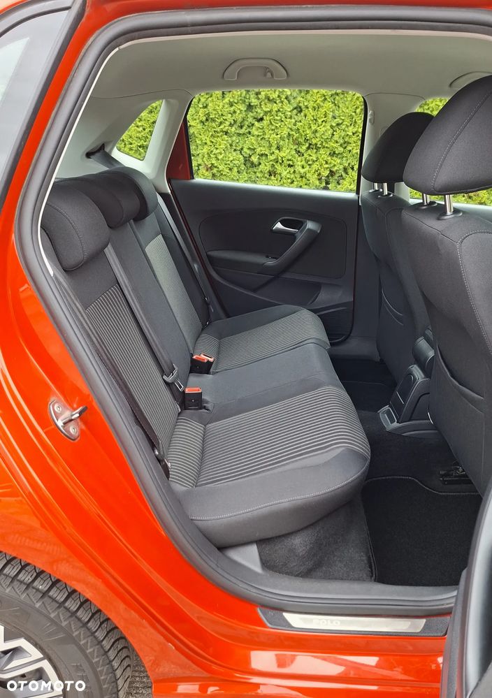 Volkswagen Polo 1.4 16V Highline - 11