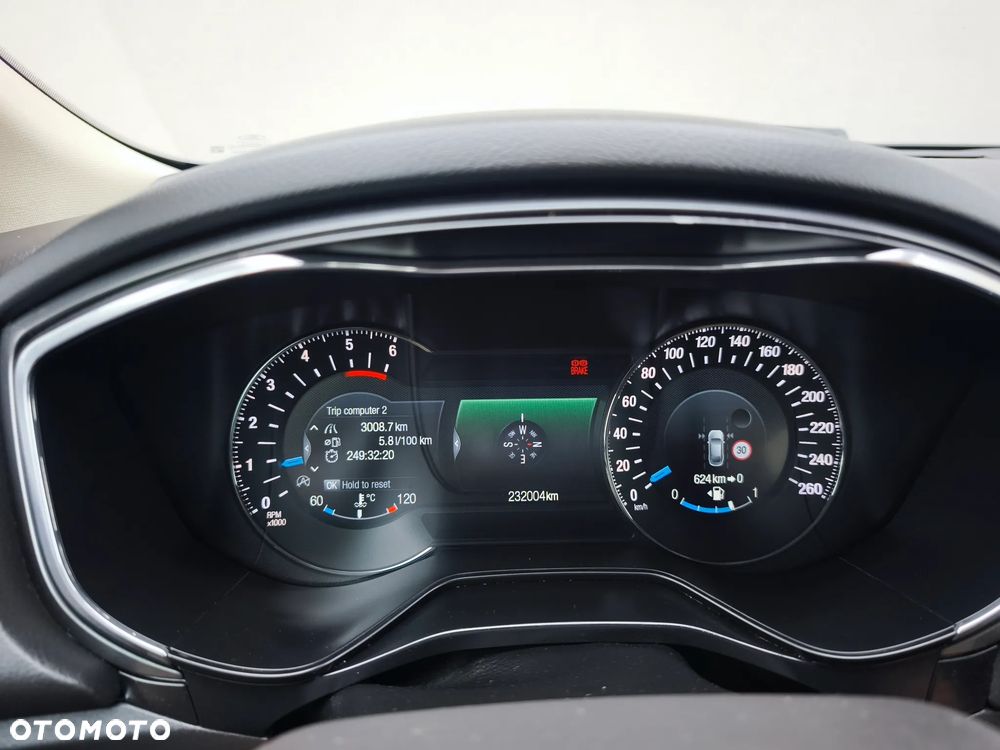 Ford Mondeo 2.0 TDCi ECOnetic Start-Stopp Titanium - 29