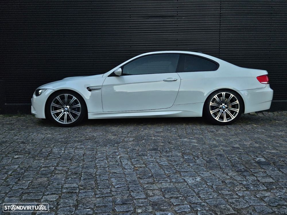 BMW M3 Auto - 3