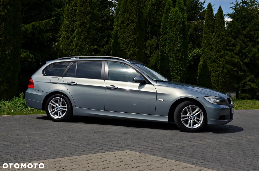BMW Seria 3 320d DPF Touring Edition Fleet Exclusive - 13