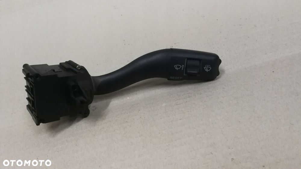 PRZEŁĄCZNIK WYCIERACZEK AUDI A4 A6 Q7 4E0953503B - 1
