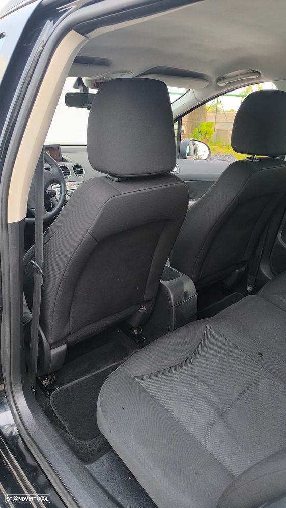 Peugeot 308 SW 1.6 HDi SE Navteq - 35