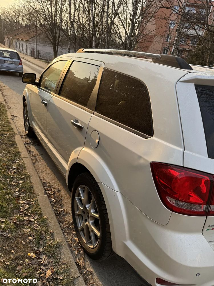 Fiat Freemont 3.6 V6 Lounge - 16