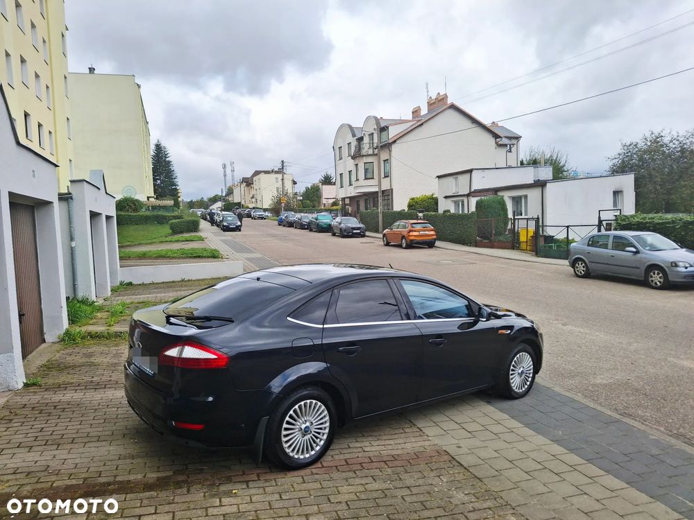 Ford Mondeo 2.0 Titanium - 11